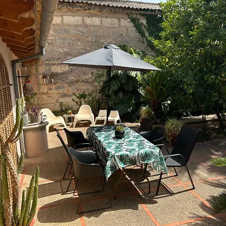 Holiday home Ca Na Vilaneta