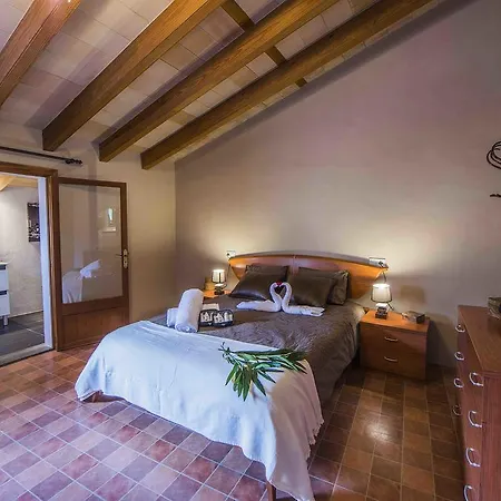 Ca Na Vilaneta Holiday home *